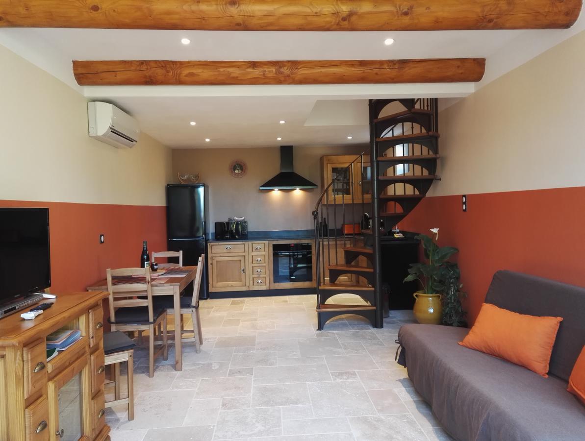 Chambres D'Hotes La Chrysalide Loriol-du-Comtat Exteriör bild