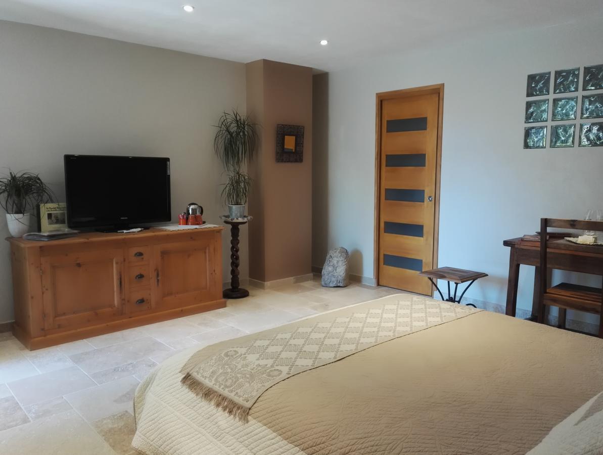 Chambres D'Hotes La Chrysalide Loriol-du-Comtat Exteriör bild